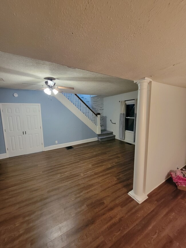 Building Photo - 808 W National Rd