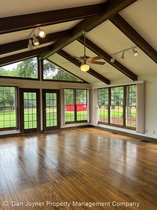 Building Photo - 4 br, 2 bath House - 205 Hammett Road