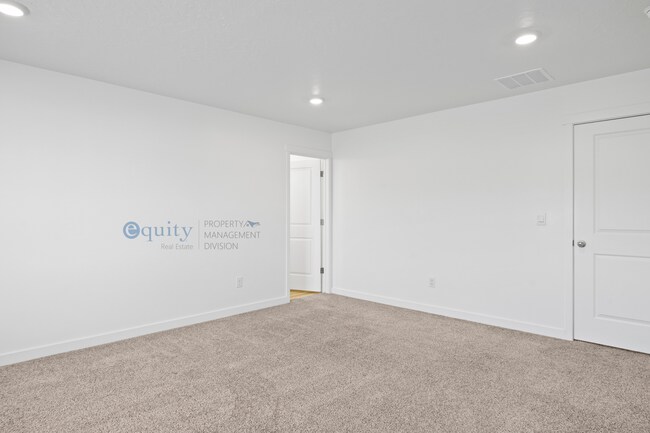 Building Photo - 8522 W Beckville Dr