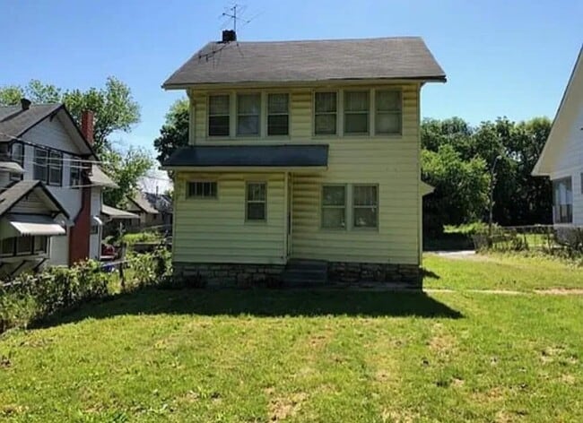 Building Photo - 4920 College Ave