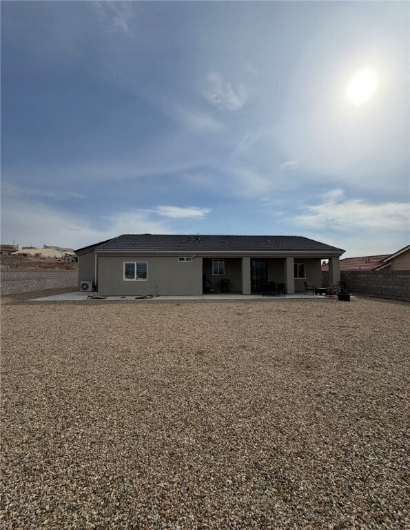 Building Photo - 3471 Sunglow Dr