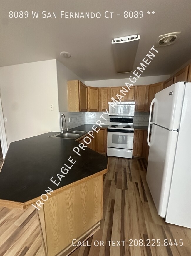 Building Photo - 8089 W San Fernando Ct