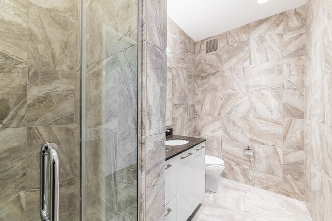 Building Photo - 220 E Illinois St