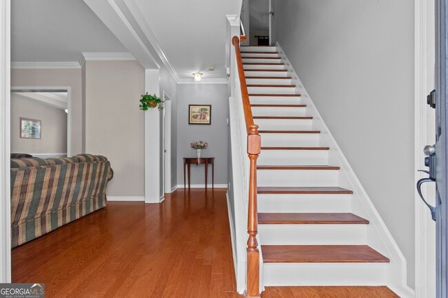 Building Photo - 304 Fairbrook Cir