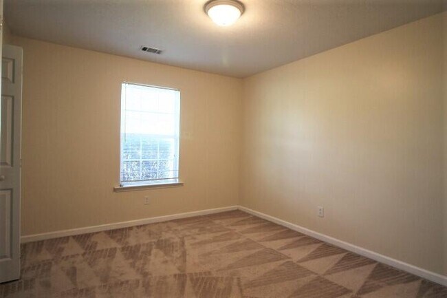 Building Photo - 206 Corley Cir