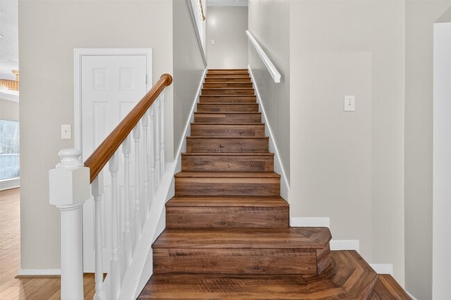 Building Photo - 21519 San Marino Dr