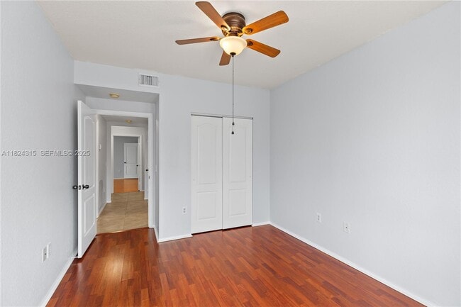 Building Photo - 1309 Belmont Pl