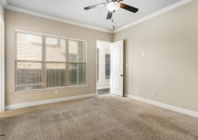 Building Photo - 5215 Wakefield Dr