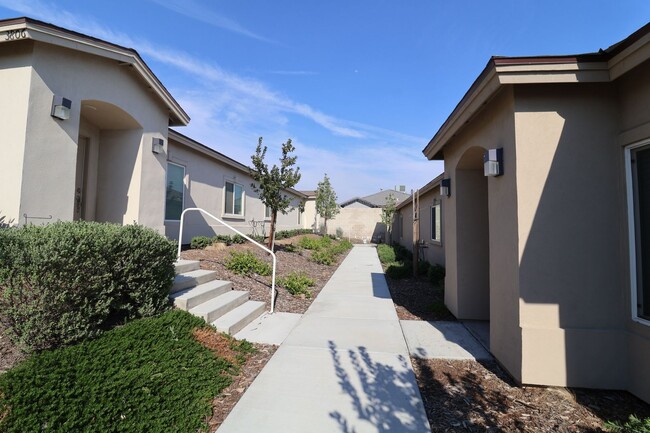 Primary Photo - Northview Meadows Luxury Duplexes