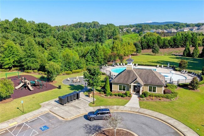 Building Photo - 3860 Grandview Manor Dr