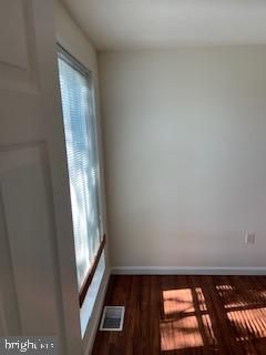 Building Photo - 1823 N Shore Ct