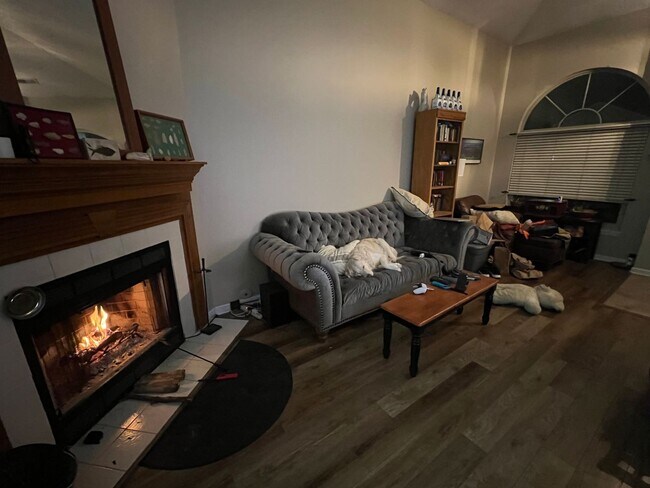 Building Photo - 2520 Checkerberry Dr