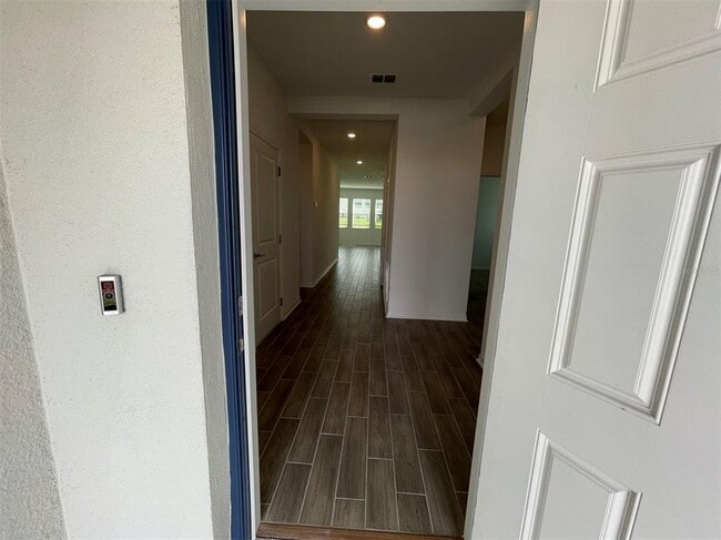 Building Photo - 660 Tanaro Ln