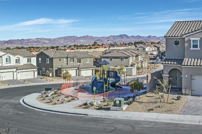 Building Photo - 366 Rosefinch St