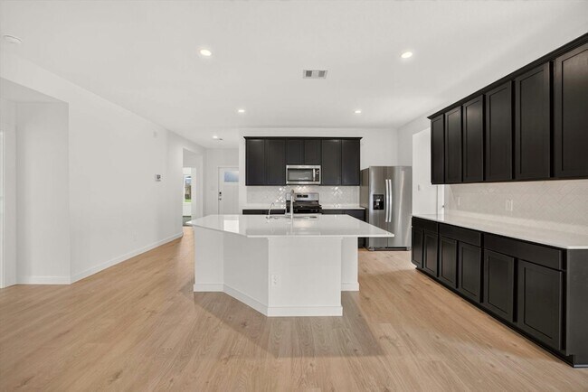 Building Photo - 29510 Paytons Park Ct