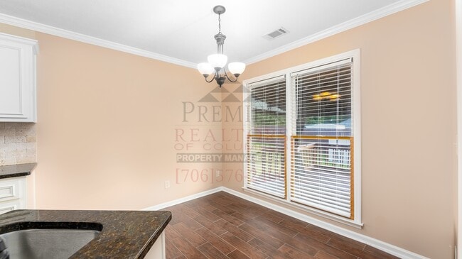 Building Photo - 5376 Broadfield Dr