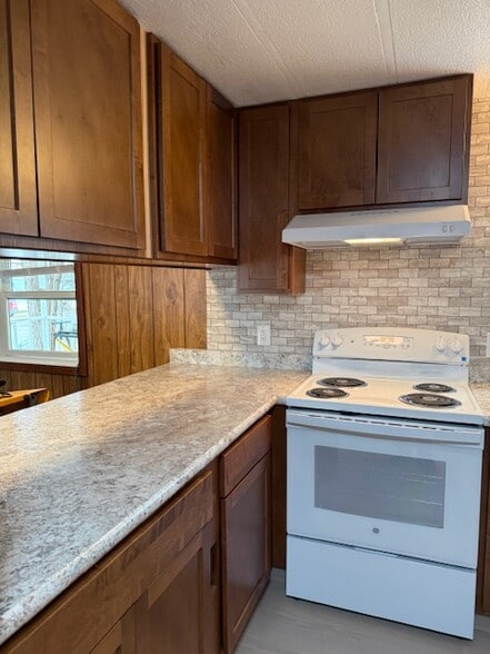 Building Photo - 4318 N Montana Ave