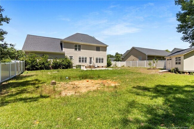Building Photo - 5802 Rainsford Dr