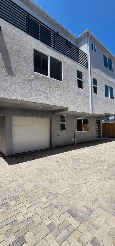 Building Photo - 119 S Rampart Blvd