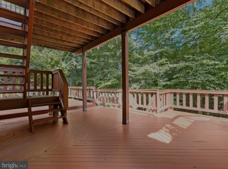 Building Photo - 711 Marianne Ln