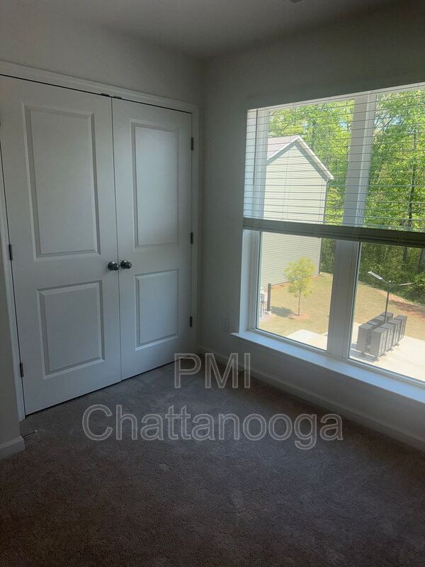 Building Photo - 4162 Tillie Cir