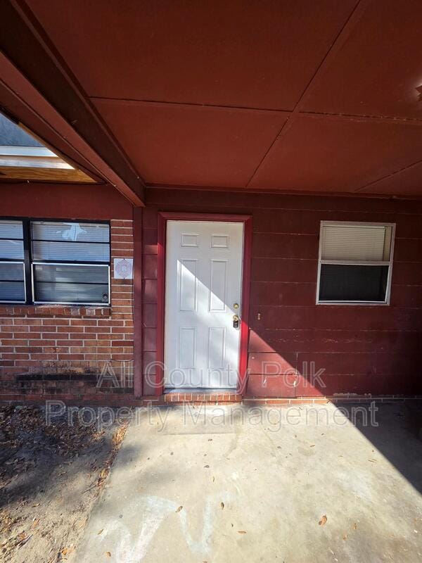 Building Photo - 1122 Mercury Dr W