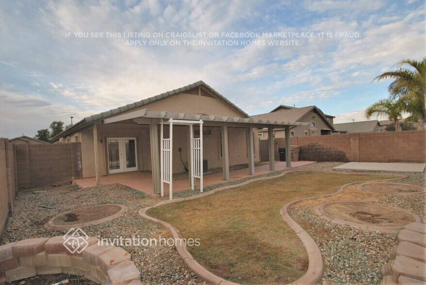 Building Photo - 16004 W Meade Ln
