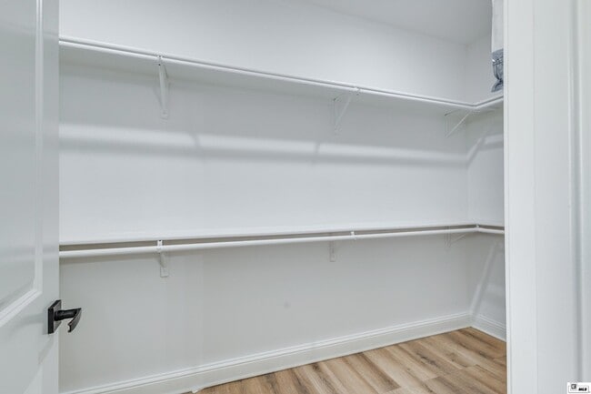 Building Photo - 134 Clearwater Cir