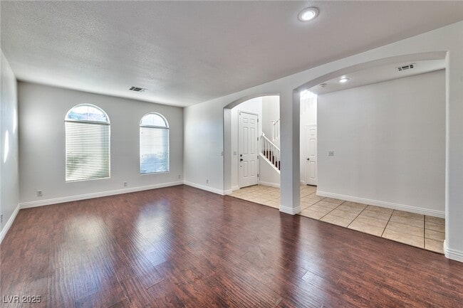 Building Photo - 1460 Herring Run Ave