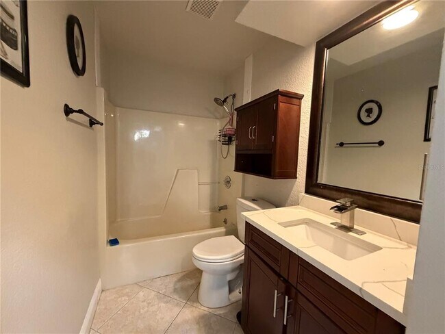 Building Photo - 6972 Crock Ave