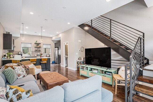 Building Photo - Experience Elevated Living at Dominic Row