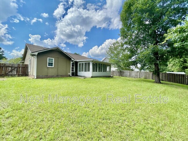 Building Photo - 9616 Gooden Dr