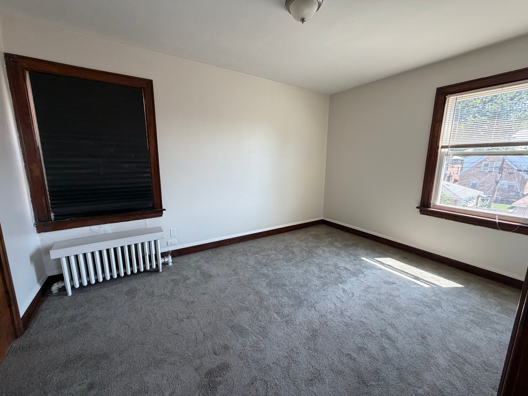 Building Photo - 1623 Oak Park Ave