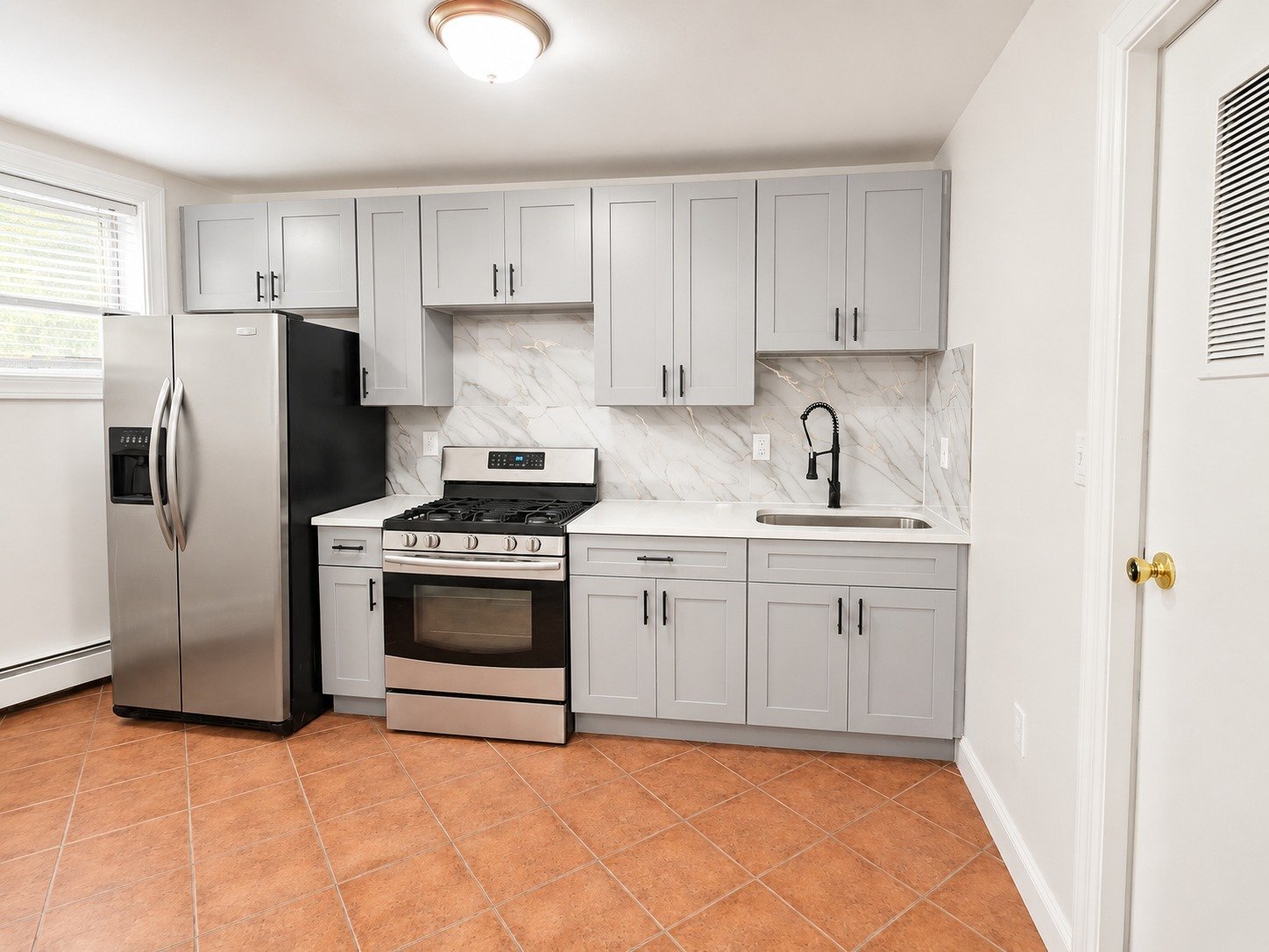 Building Photo - 121 Brookside Ave