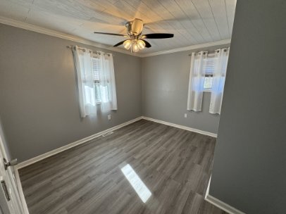 Building Photo - 4 Bedroom home on 2 Acres in West Union
