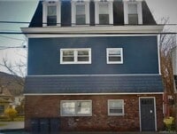 Building Photo - 223 Hudson St
