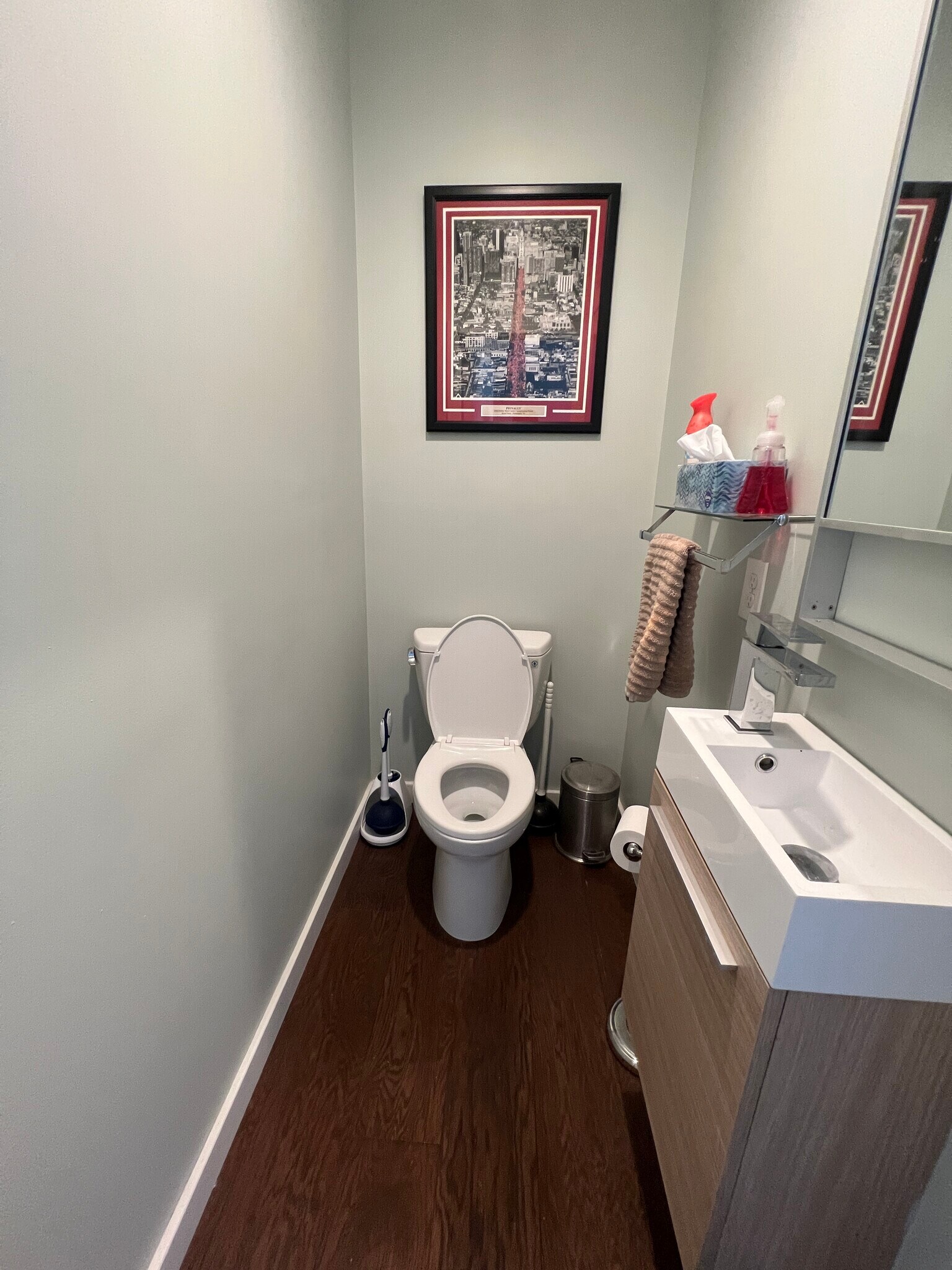 Powder Room - 227 W Thompson St
