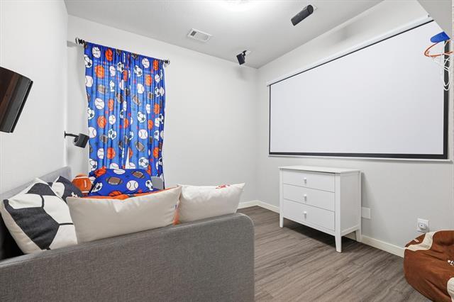 Building Photo - 5582 Yarborough Dr