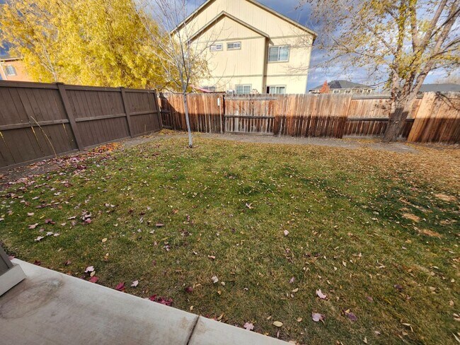 Building Photo - 3035 SW Black Butte Ln