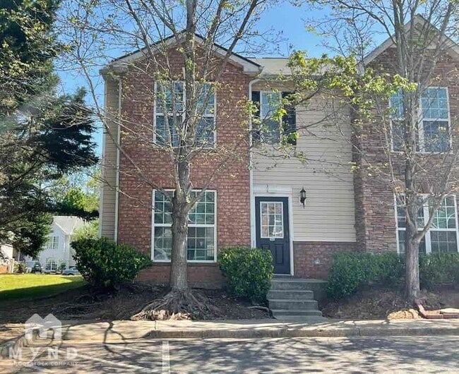 Building Photo - 2696 Creek Mill Ln