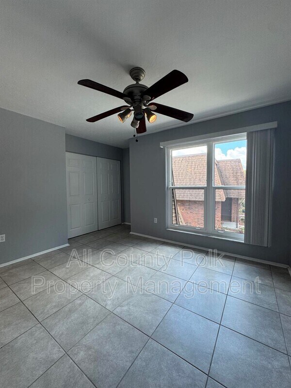Building Photo - 1836 N Crystal Lake Dr
