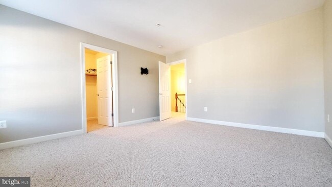 Building Photo - 631 Hurdle Mill Pl