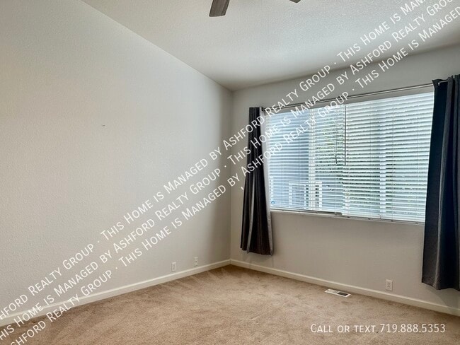 Building Photo - 11831 Asplund Grove