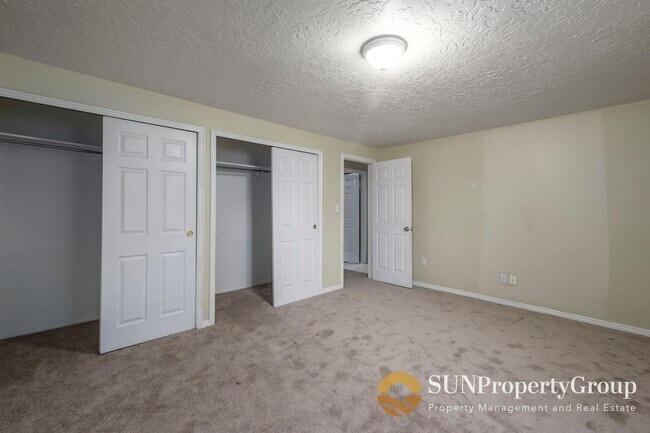 Building Photo - Large Basement Apartment in Great South Jordan Location!