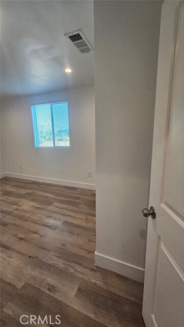 Building Photo - 10962 Avalon Blvd