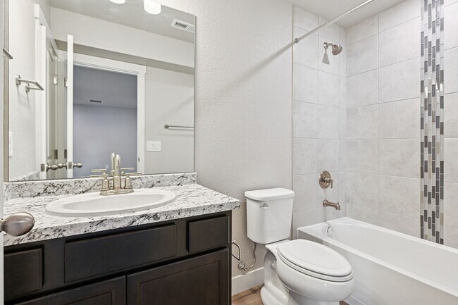 Building Photo - 8278 Turtle Lk Wy