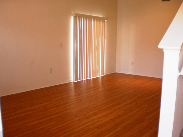 Living Area - The Meadowood Townhomes