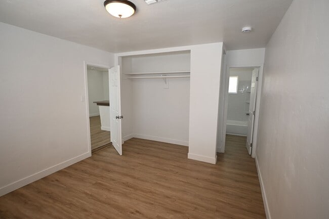 Building Photo - 1610 Marlin Ave