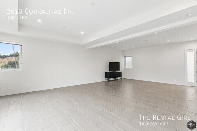 Building Photo - 2610 Corralitas Dr