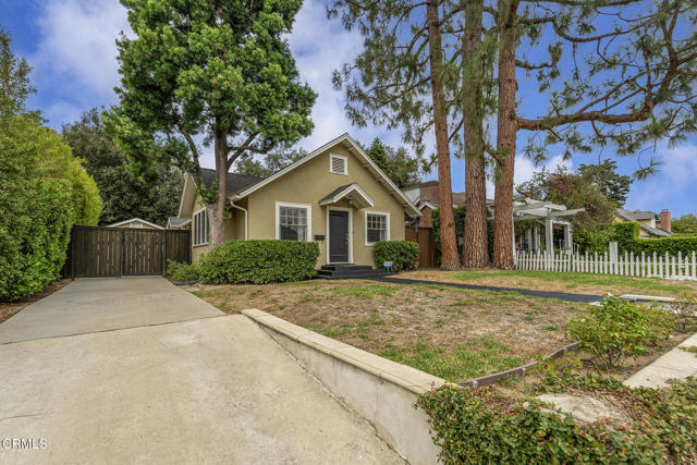 Building Photo - 689 Arden Rd